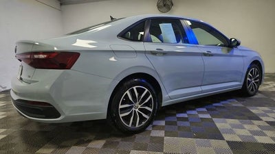 2025 Volkswagen Jetta SE