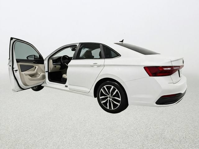 2025 Volkswagen Jetta SE