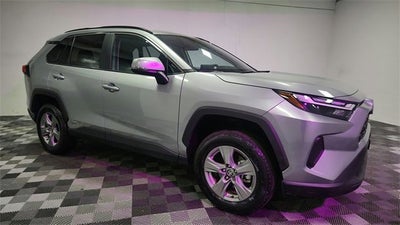 2025 Toyota RAV4 Hybrid XLE