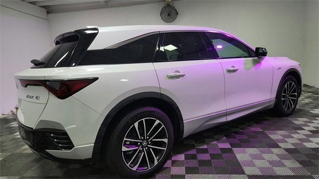 2024 Acura ZDX 1SA