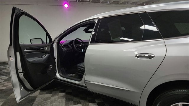 2022 Buick Enclave Essence