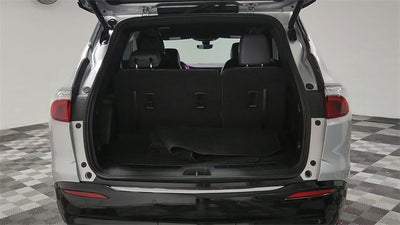 2022 Buick Enclave Essence
