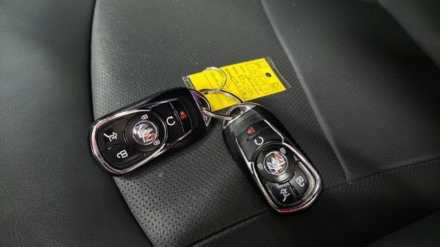 2022 Buick Enclave Essence