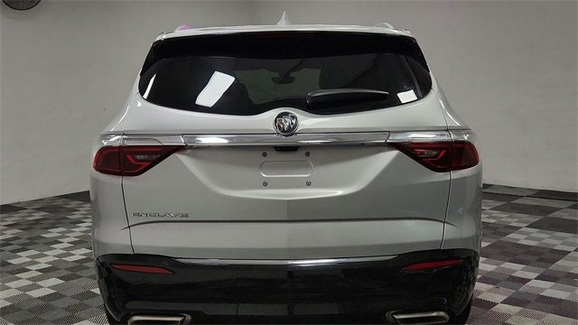 2022 Buick Enclave Essence