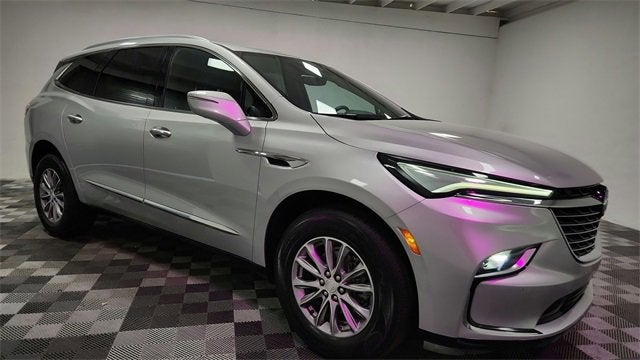 2022 Buick Enclave Essence