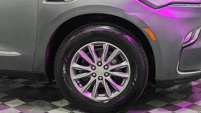 2022 Buick Enclave Essence