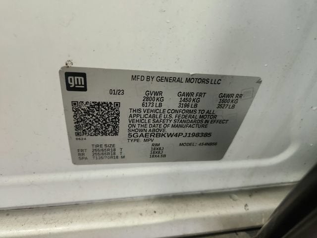 2023 Buick Enclave Essence