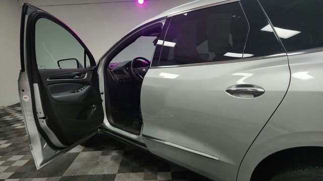 2022 Buick Enclave Essence