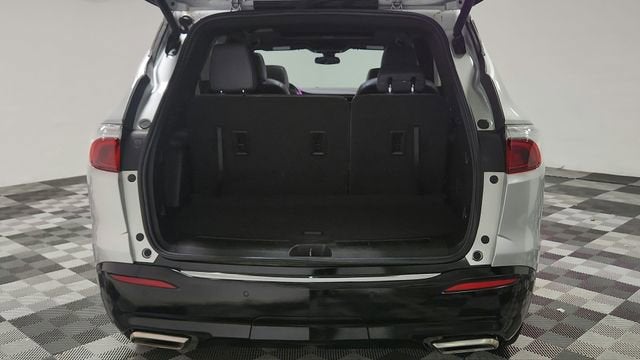 2022 Buick Enclave Essence