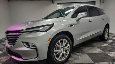 2022 Buick Enclave Essence