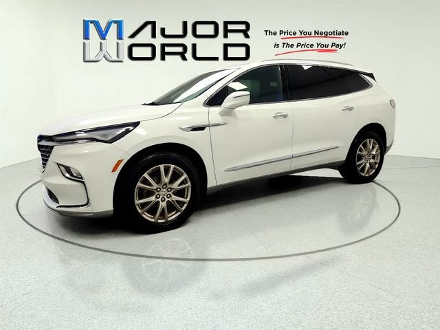 2023 Buick Enclave Essence