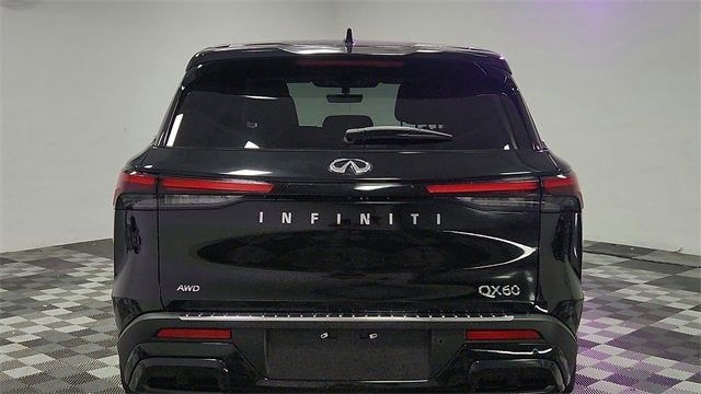 2025 INFINITI QX60 PURE