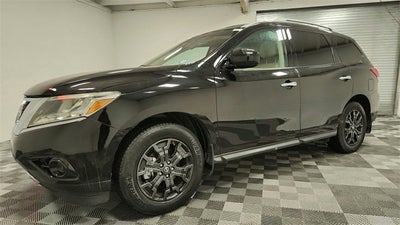 2014 Nissan Pathfinder SV