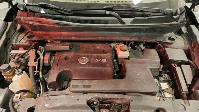 2014 Nissan Pathfinder SV