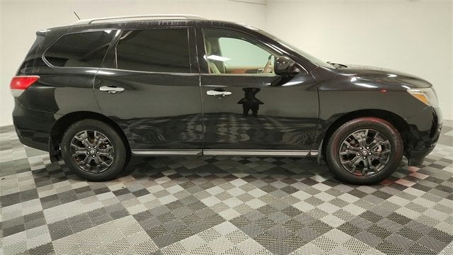 2014 Nissan Pathfinder SV