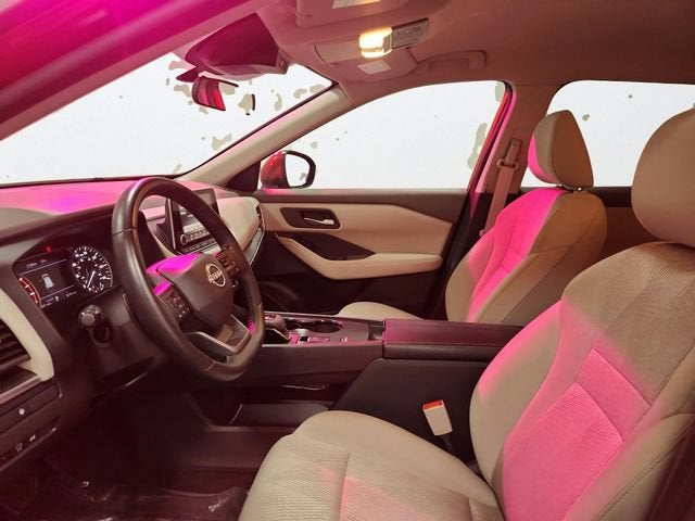 2025 Nissan Rogue SV - Photo 15