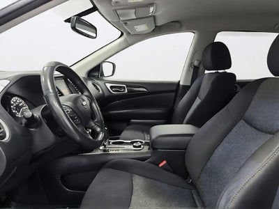 2020 Nissan Pathfinder SV