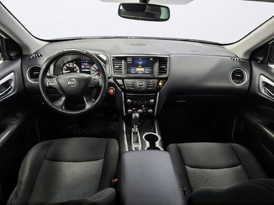 2020 Nissan Pathfinder SV