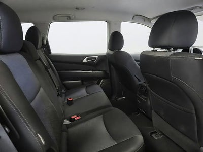 2020 Nissan Pathfinder SV