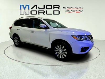 2020 Nissan Pathfinder SV