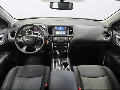 2017 Nissan Pathfinder SV