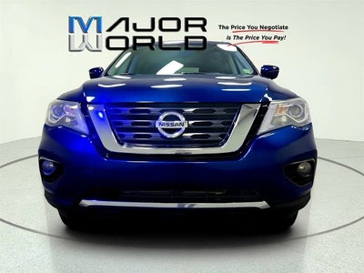 2017 Nissan Pathfinder SV