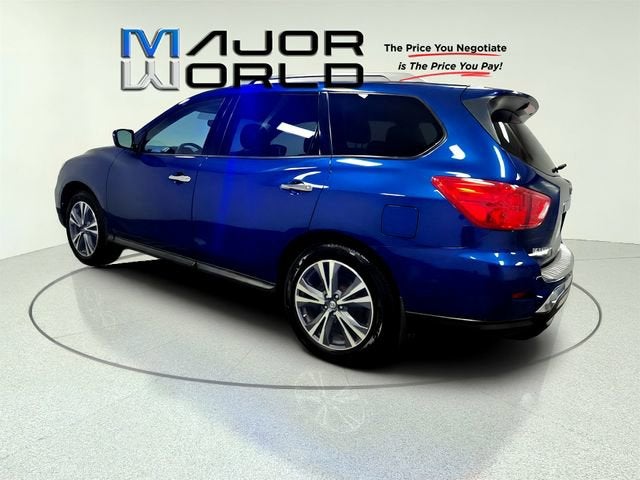 2017 Nissan Pathfinder SV