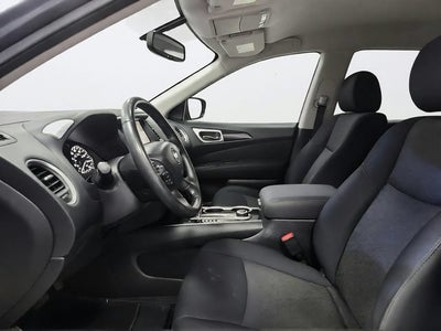 2017 Nissan Pathfinder SV