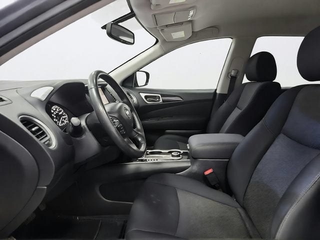 2017 Nissan Pathfinder SV