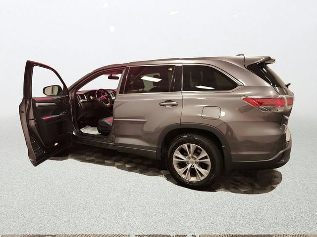 2015 Toyota Highlander LE