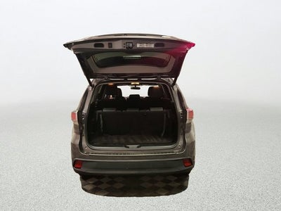 2015 Toyota Highlander LE