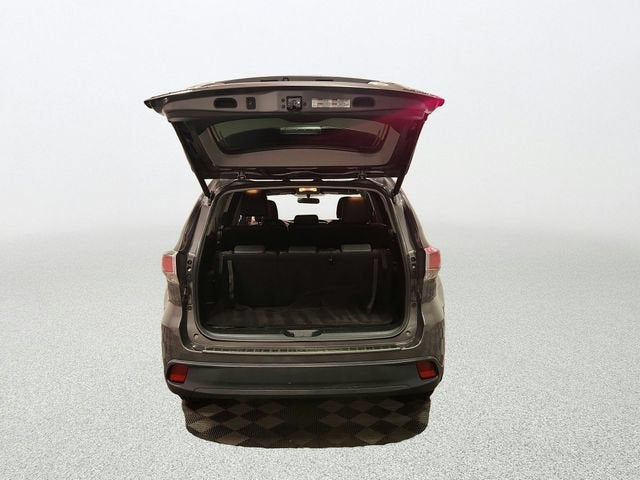 2015 Toyota Highlander LE