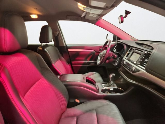 2015 Toyota Highlander LE