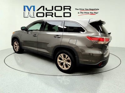2015 Toyota Highlander LE