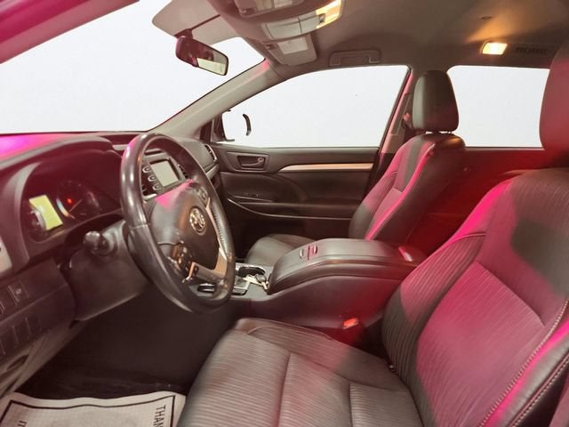 2015 Toyota Highlander LE
