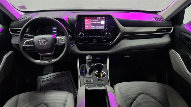 2022 Toyota Highlander L