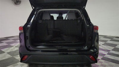 2022 Toyota Highlander L