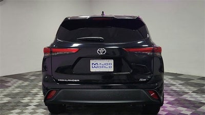2022 Toyota Highlander L