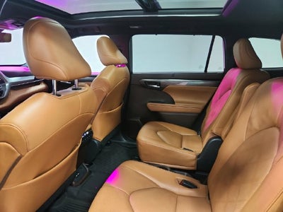 2021 Toyota Highlander Platinum