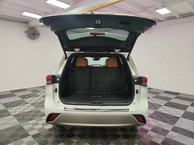 2021 Toyota Highlander Platinum