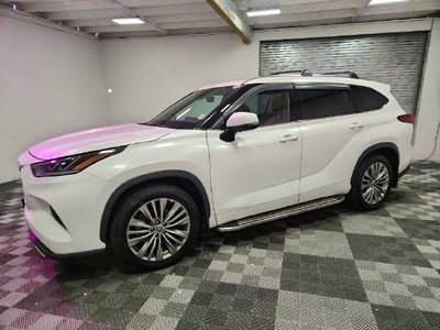 2021 Toyota Highlander Platinum