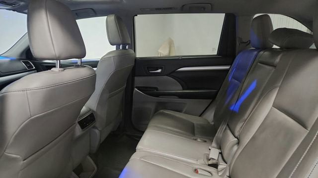 2018 Toyota Highlander SE