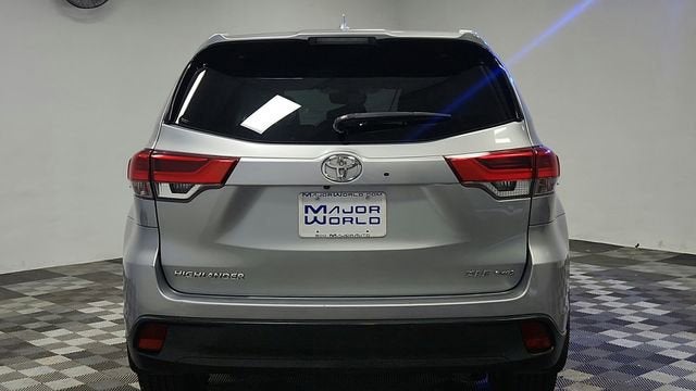 2018 Toyota Highlander SE