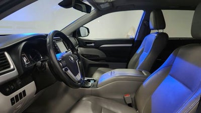2018 Toyota Highlander SE