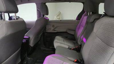 2024 Toyota Sienna LE