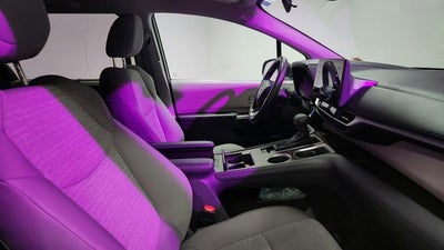 2024 Toyota Sienna LE