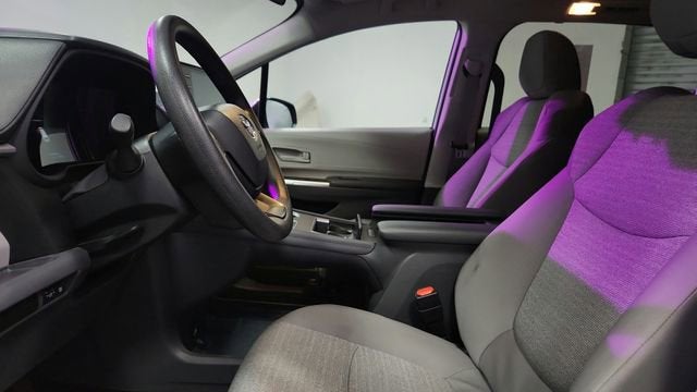 2024 Toyota Sienna LE