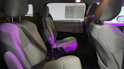 2024 Toyota Sienna LE