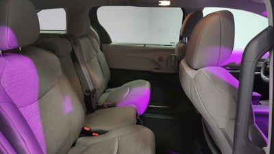 2024 Toyota Sienna LE