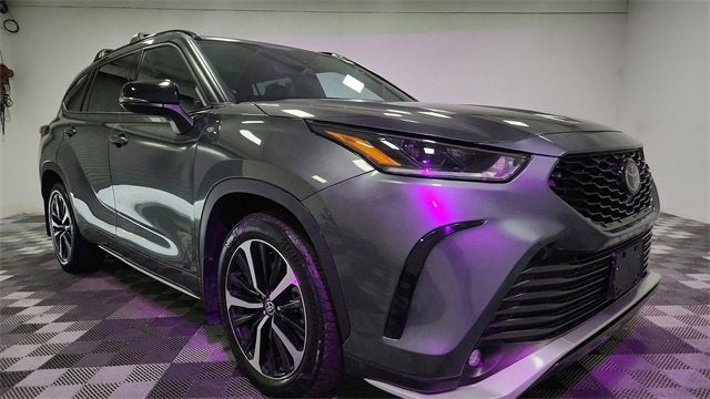 2022 Toyota Highlander XSE